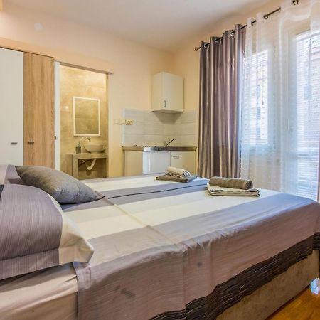 Apartments And Room Art Crikvenica Εξωτερικό φωτογραφία