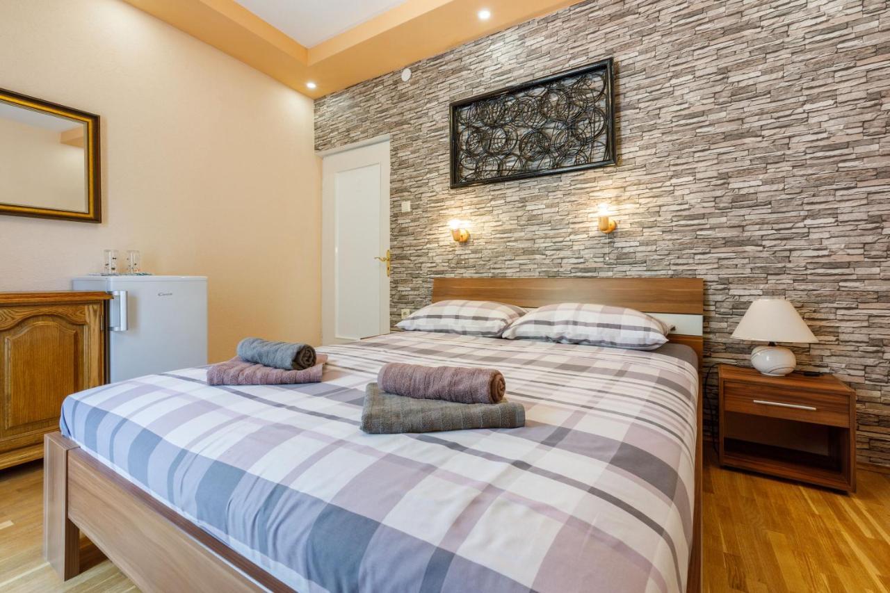 Apartments And Room Art Crikvenica Εξωτερικό φωτογραφία