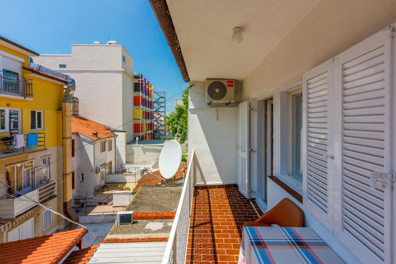 Apartments And Room Art Crikvenica Εξωτερικό φωτογραφία