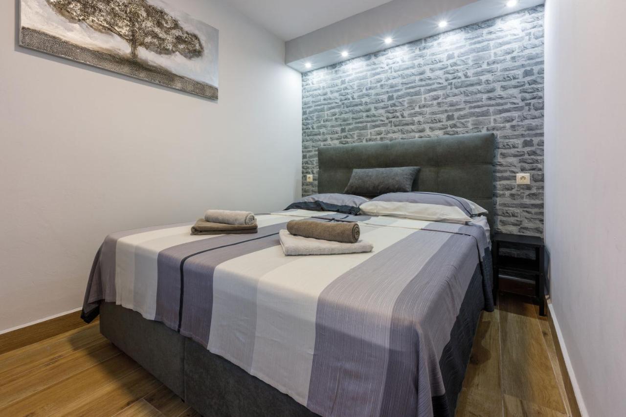 Apartments And Room Art Crikvenica Εξωτερικό φωτογραφία